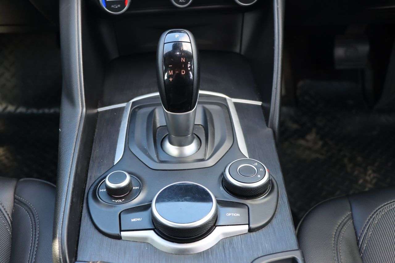 2018 ALFA ROMEO GIULIA 2018 ALFA ROMEO GIULIA