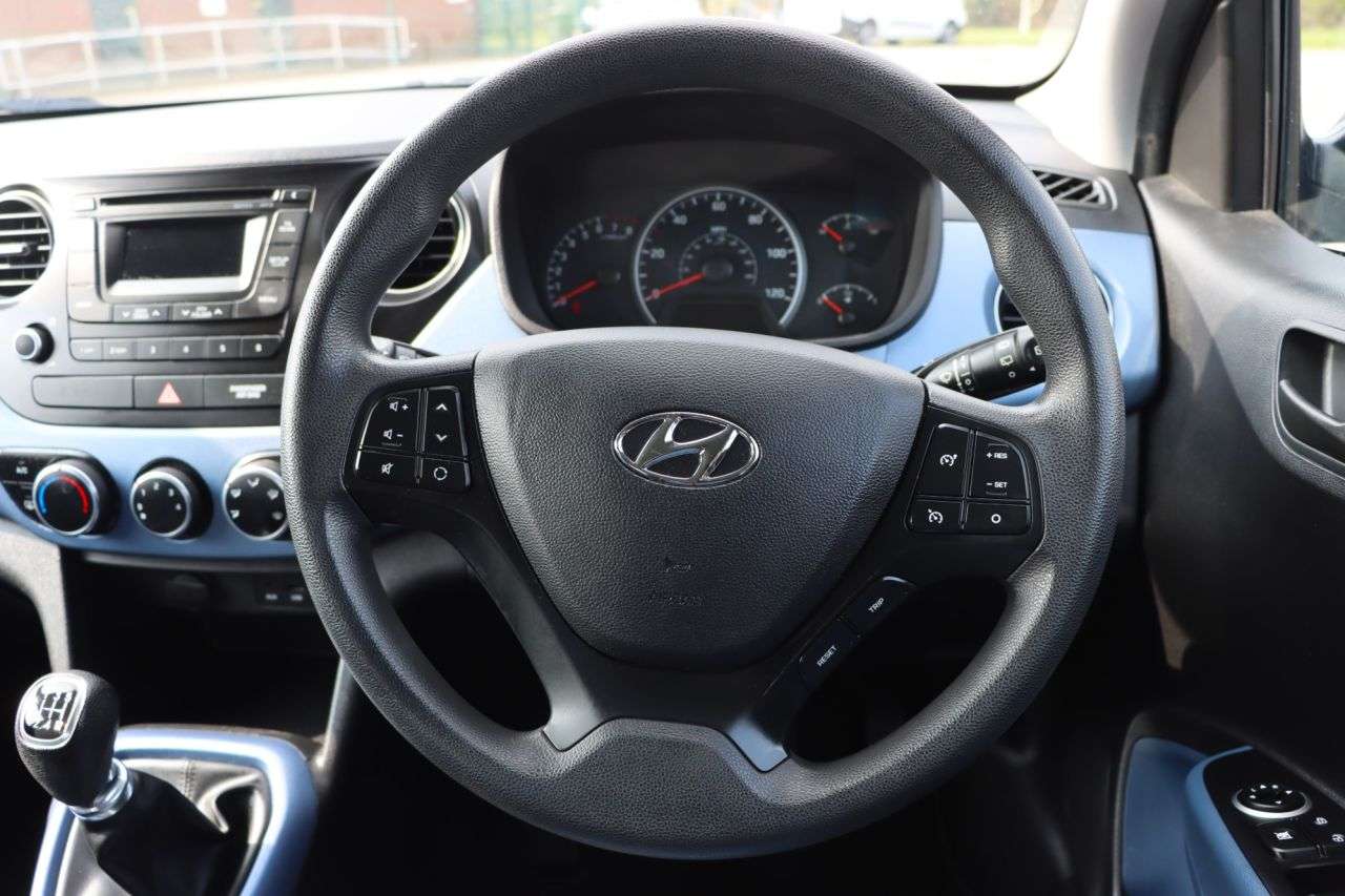 2015 HYUNDAI I10 2015 HYUNDAI I10