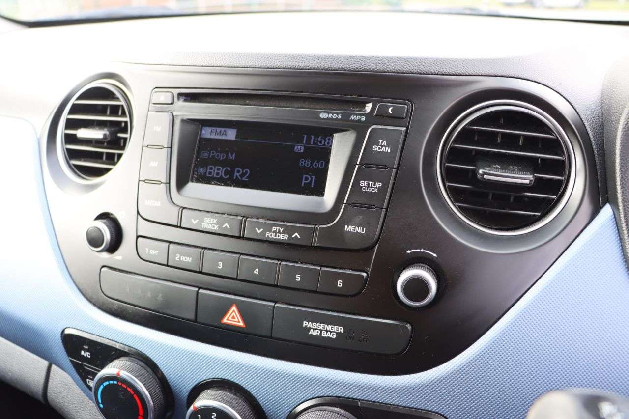 2015 HYUNDAI I10 2015 HYUNDAI I10