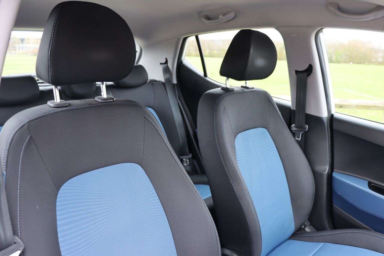 2015 HYUNDAI I10 2015 HYUNDAI I10