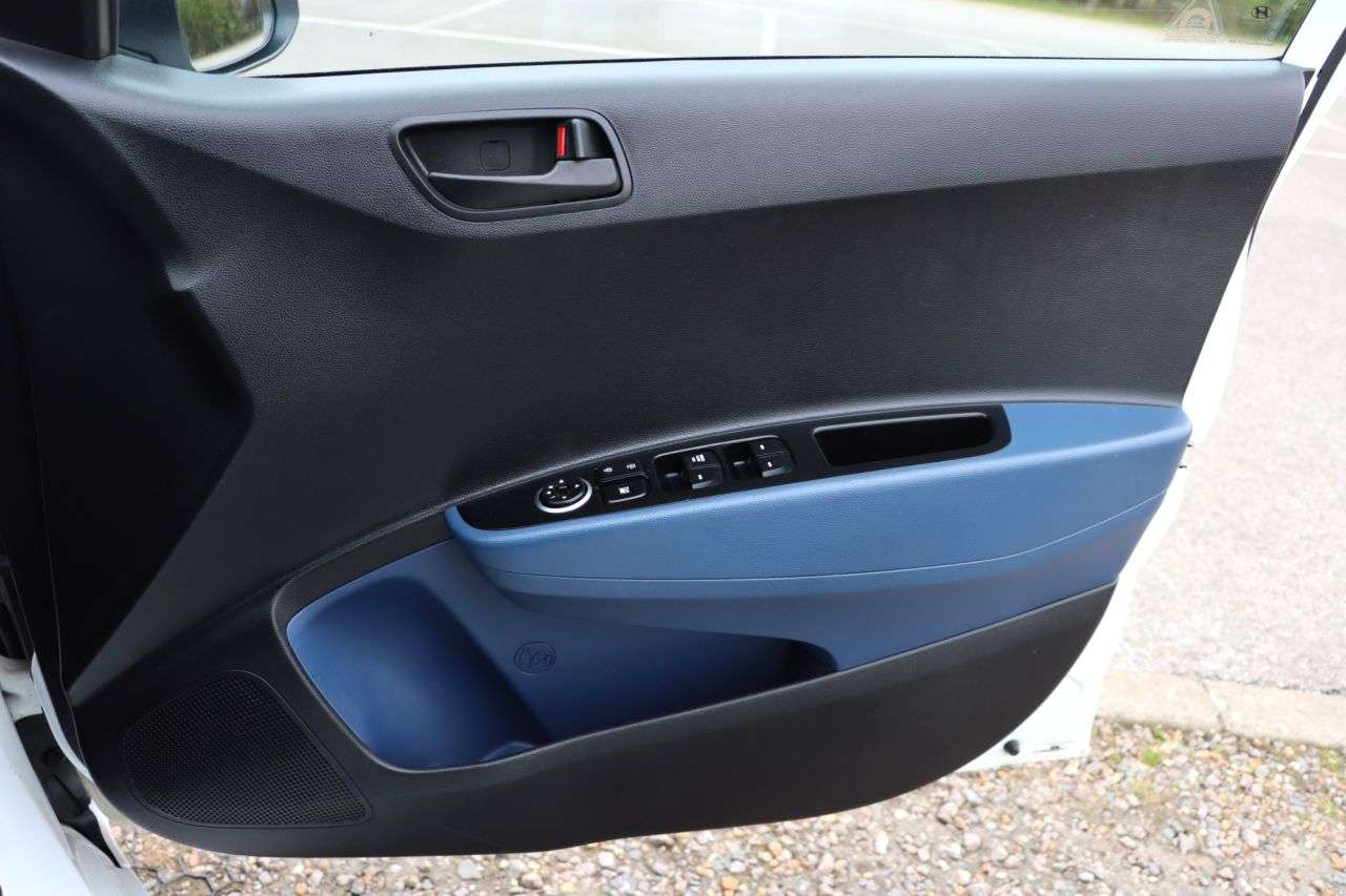 2015 HYUNDAI I10 2015 HYUNDAI I10