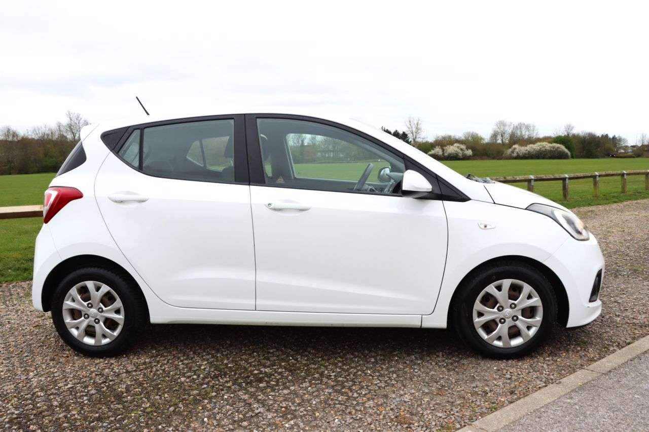 2015 HYUNDAI I10 2015 HYUNDAI I10