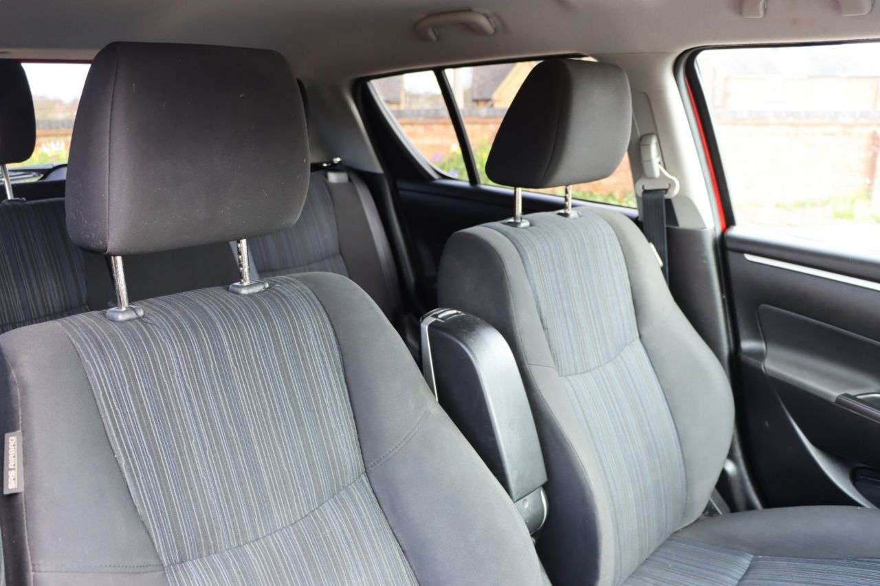 2014 SUZUKI SWIFT 2014 SUZUKI SWIFT