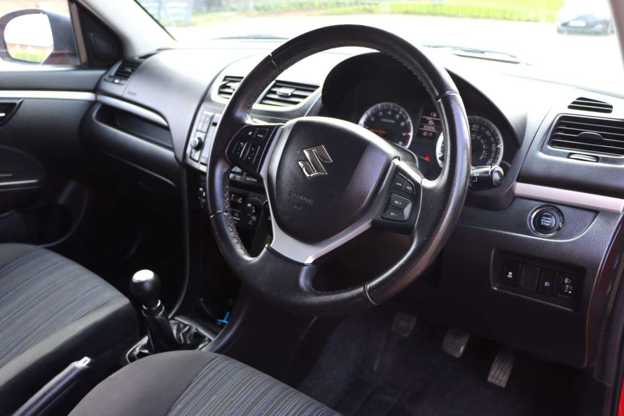 2014 SUZUKI SWIFT 2014 SUZUKI SWIFT