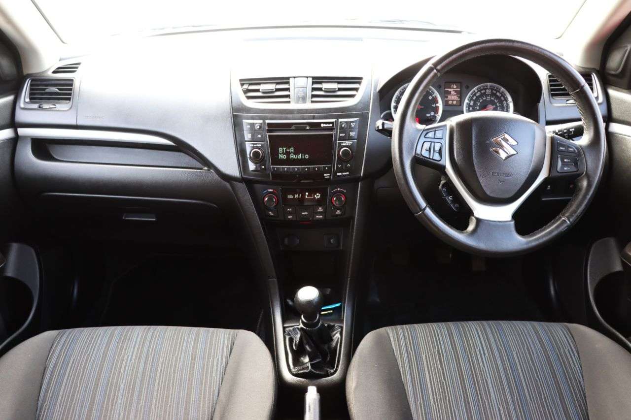 2014 SUZUKI SWIFT 2014 SUZUKI SWIFT