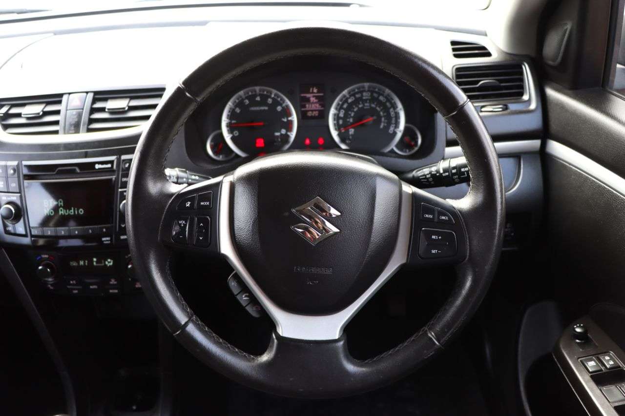2014 SUZUKI SWIFT 2014 SUZUKI SWIFT