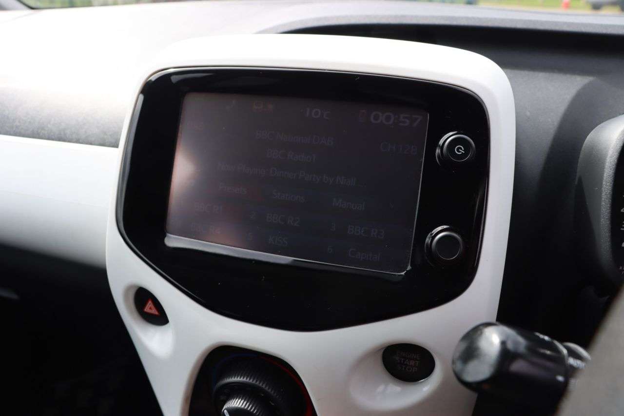 2014 PEUGEOT 108 2014 PEUGEOT 108