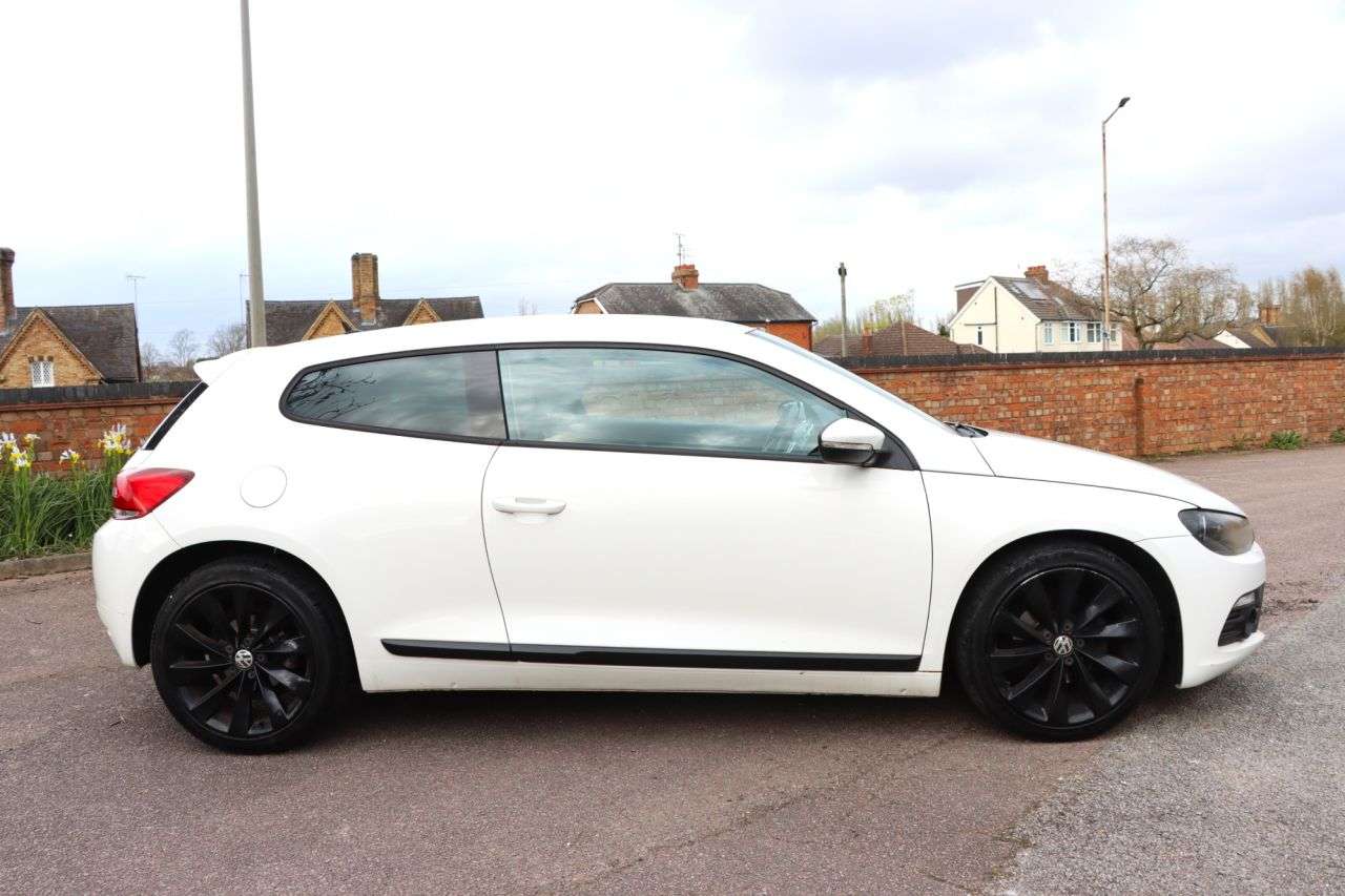 2011 VOLKSWAGEN SCIROCCO 2011 VOLKSWAGEN SCIROCCO
