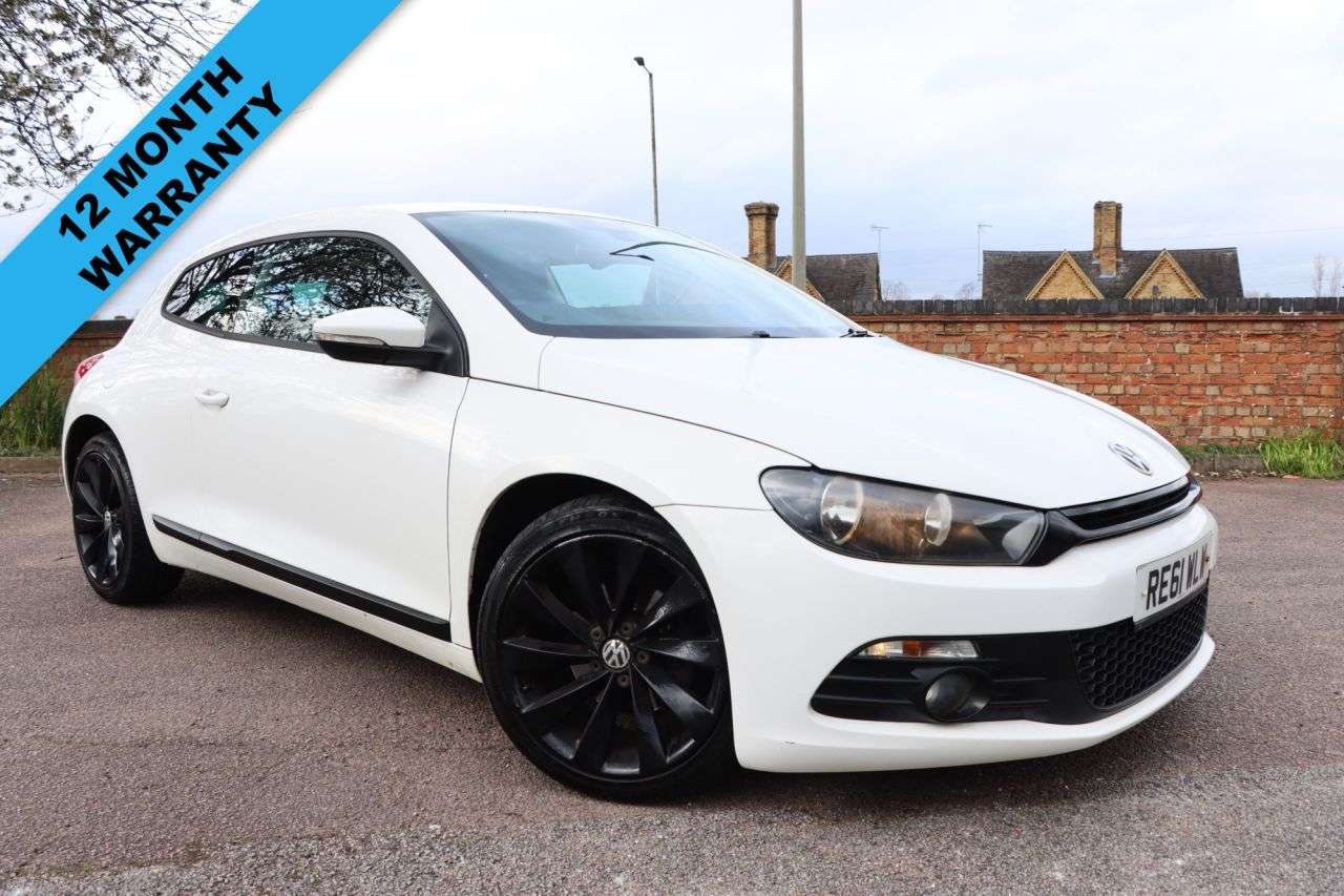 A 2011 VOLKSWAGEN SCIROCCO 2.0 TDI BlueMotion Tech GT Hatchback 3dr Diesel Manual Euro 5 (s/s) (140 ps A 2011 VOLKSWAGEN SCIROCCO 2.0 TDI BlueMotion Tech GT Hatchback 3dr Diesel Manual Euro 5 (s/s) (140 ps