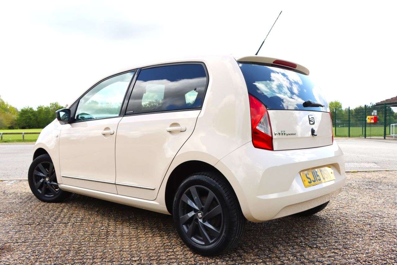 A 2015 SEAT MII 1.0 12v by MANGO Hatchback 5dr Petrol Manual Euro 5 (75 ps) Just Serviced R A 2015 SEAT MII 1.0 12v by MANGO Hatchback 5dr Petrol Manual Euro 5 (75 ps) Just Serviced R