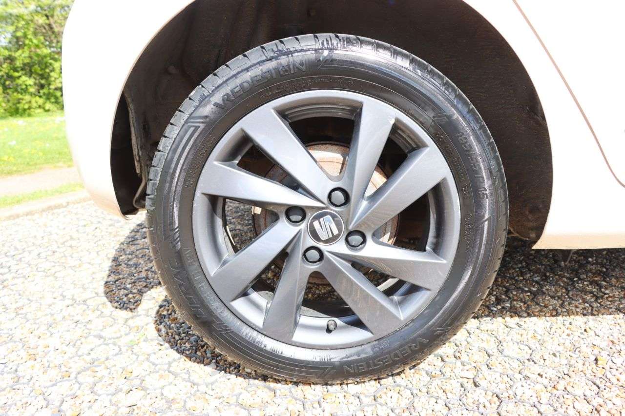 2015 SEAT MII 2015 SEAT MII