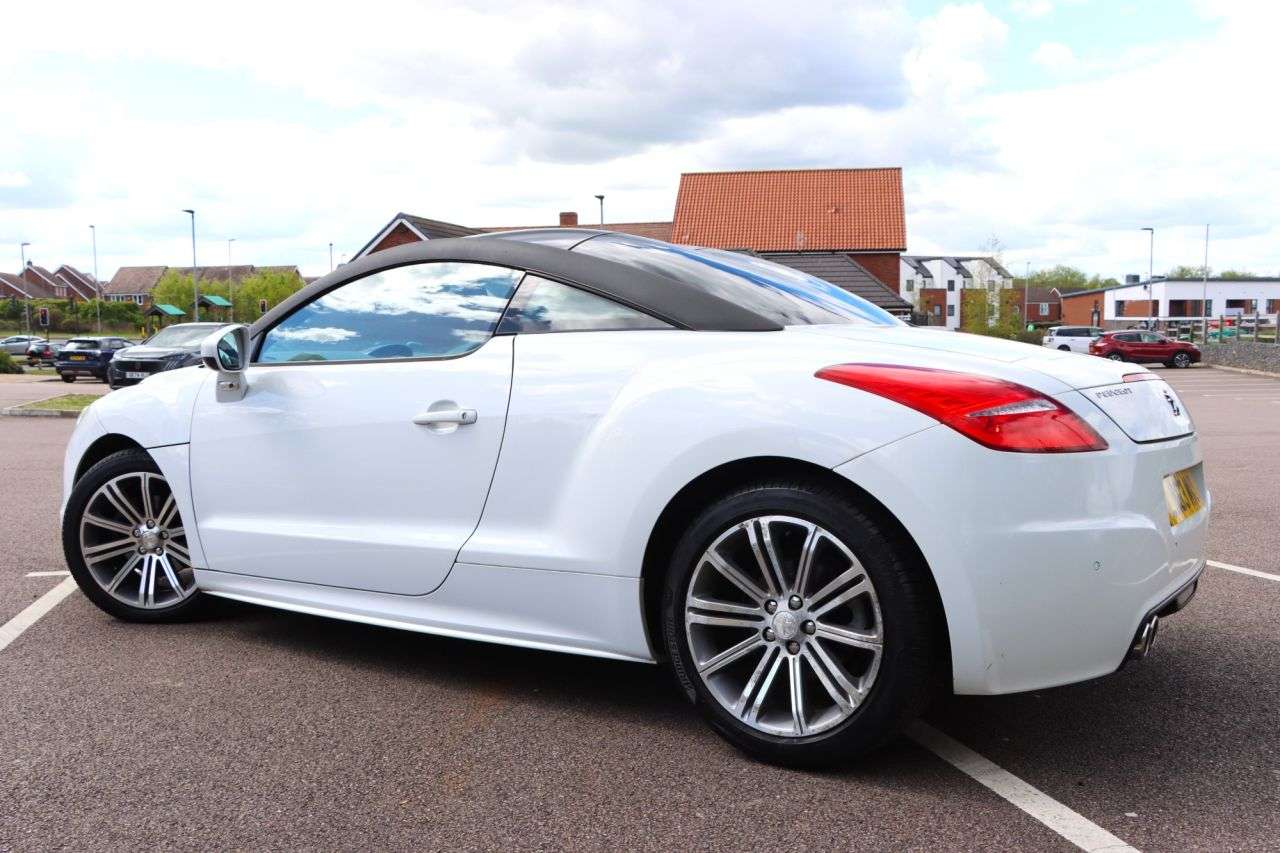 2013 PEUGEOT RCZ 2013 PEUGEOT RCZ