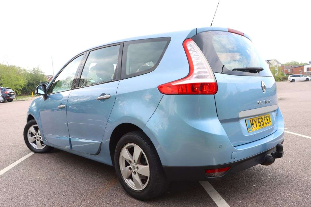 A 2009 RENAULT GRAND SCENIC 1.9 dCi Dynamique MPV 5dr Diesel Manual Euro 4 (130 ps) CAMBELT KIT DONE +J A 2009 RENAULT GRAND SCENIC 1.9 dCi Dynamique MPV 5dr Diesel Manual Euro 4 (130 ps) CAMBELT KIT DONE +J