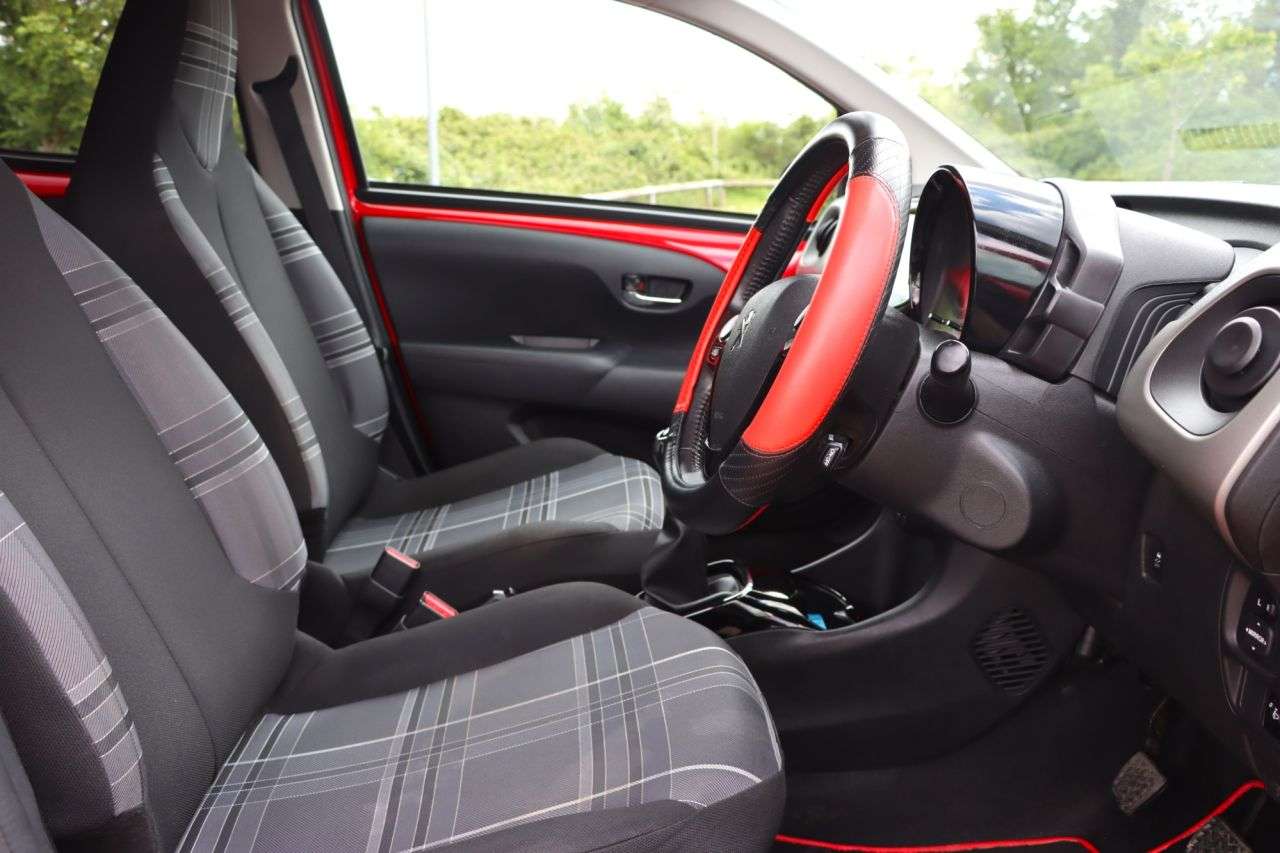2018 PEUGEOT 108 2018 PEUGEOT 108