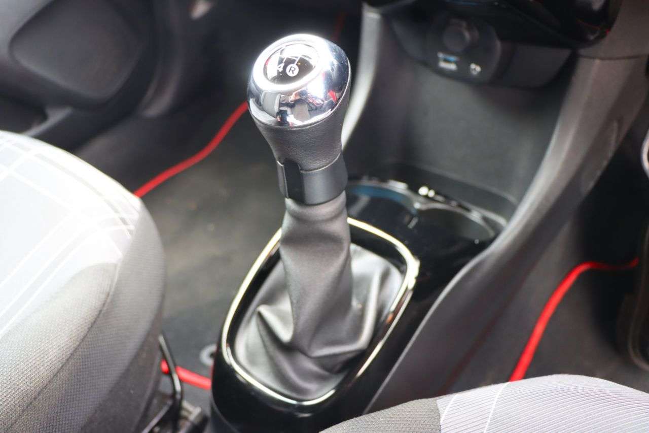 2018 PEUGEOT 108 2018 PEUGEOT 108