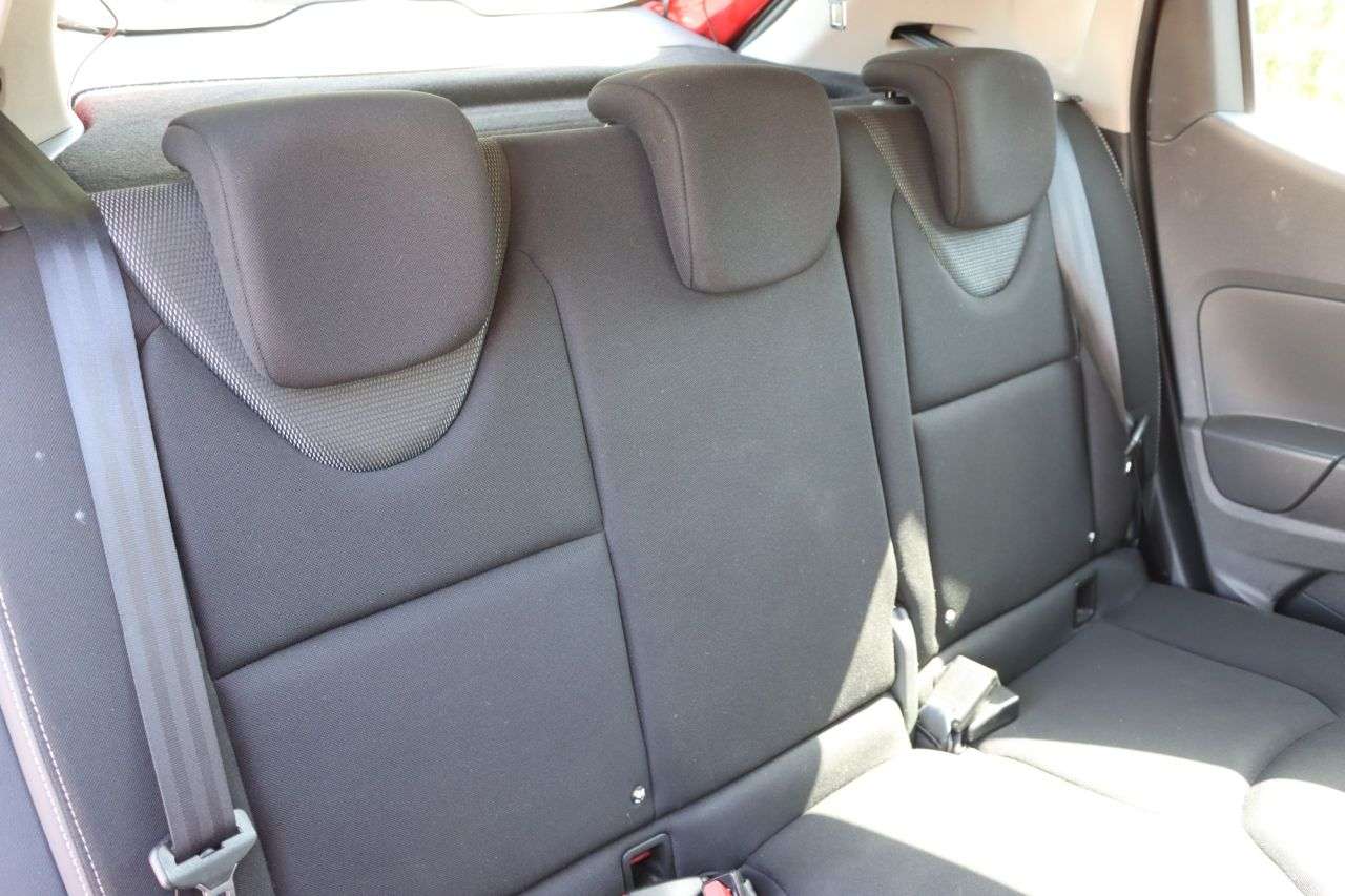 2016 RENAULT CLIO 2016 RENAULT CLIO