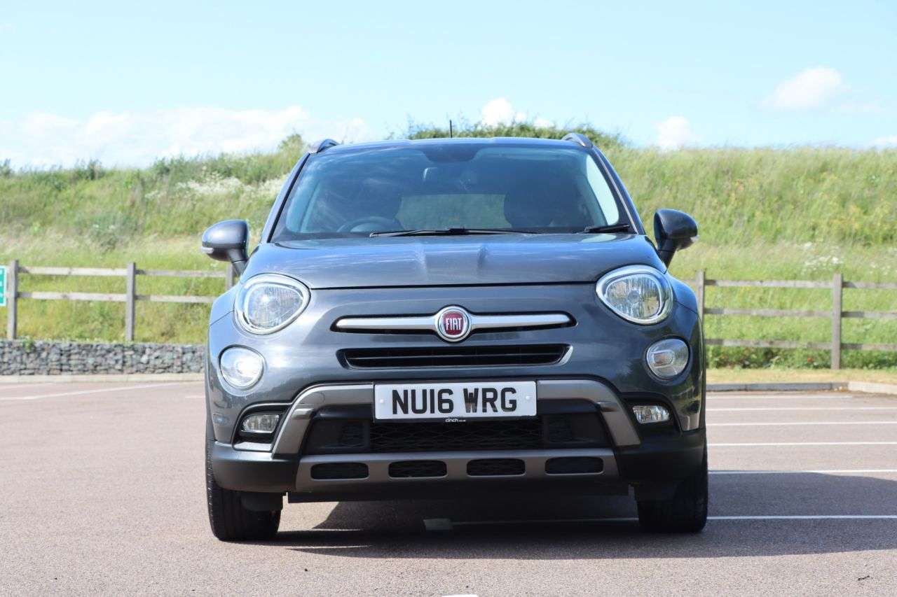 A 2016 FIAT 500X 1.6 MultiJetII Cross SUV 5dr Diesel Manual Euro 6 (s/s) (120 ps) CAMBELT KI A 2016 FIAT 500X 1.6 MultiJetII Cross SUV 5dr Diesel Manual Euro 6 (s/s) (120 ps) CAMBELT KI