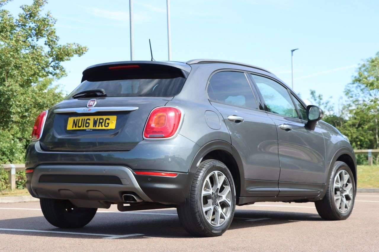 2016 FIAT 500X 2016 FIAT 500X