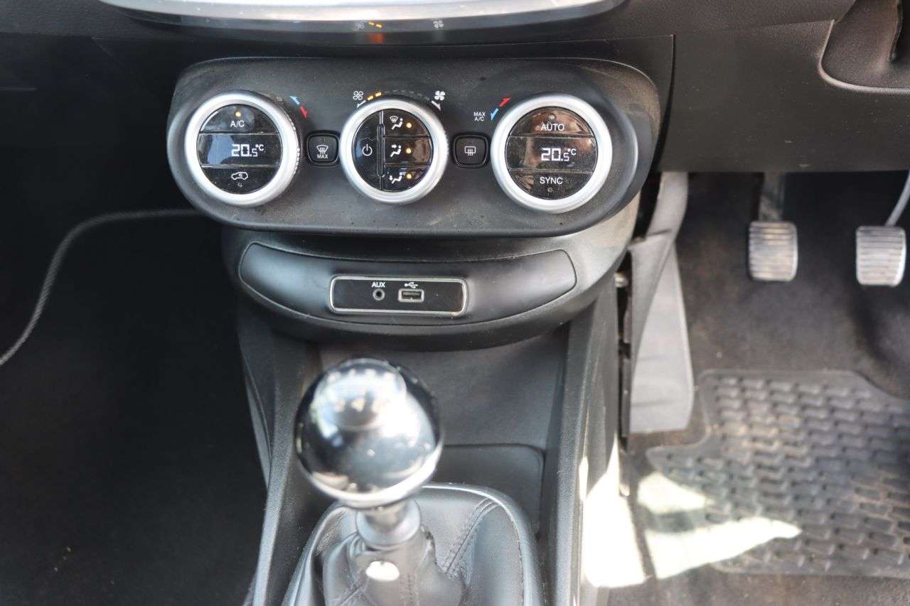 2016 FIAT 500X 2016 FIAT 500X