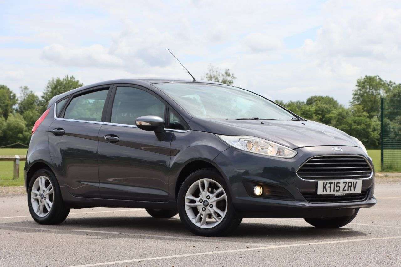 A 2015 FORD FIESTA 1.0 Zetec Hatchback 5dr Petrol Manual Euro 5 (s/s) (80 ps) Just Serviced Re A 2015 FORD FIESTA 1.0 Zetec Hatchback 5dr Petrol Manual Euro 5 (s/s) (80 ps) Just Serviced Re