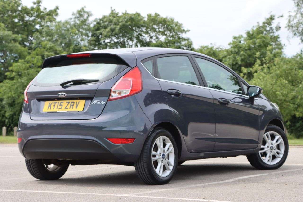 2015 FORD FIESTA 2015 FORD FIESTA