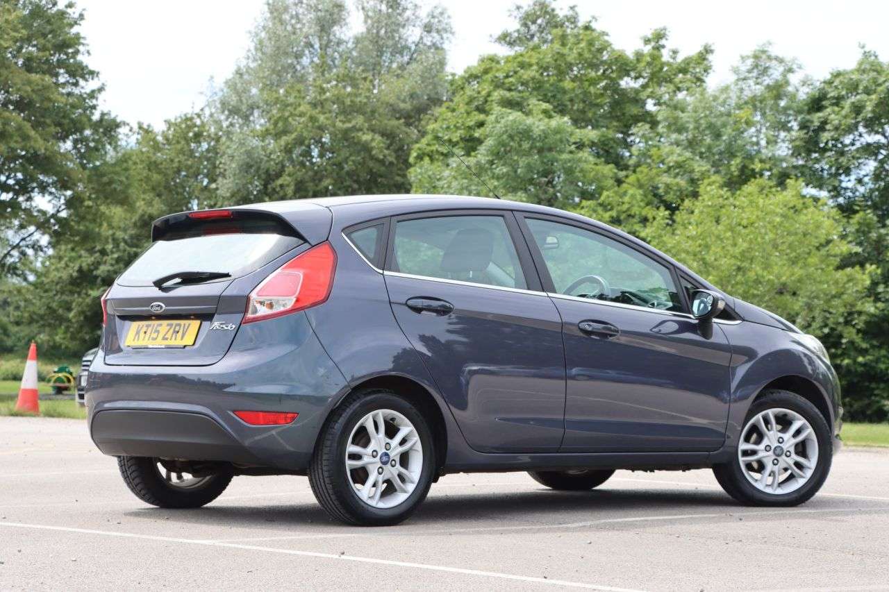 2015 FORD FIESTA 2015 FORD FIESTA