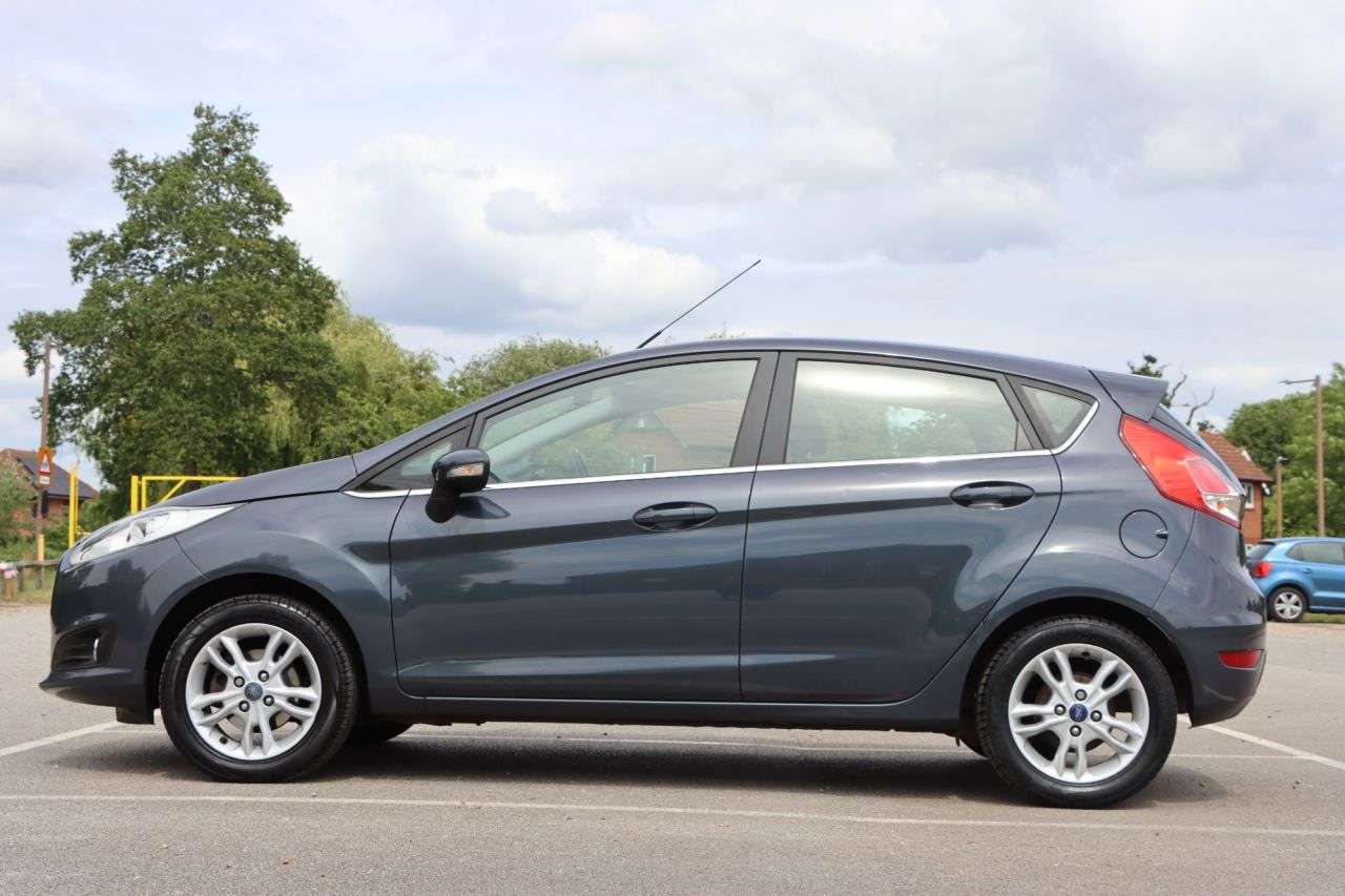 2015 FORD FIESTA 2015 FORD FIESTA