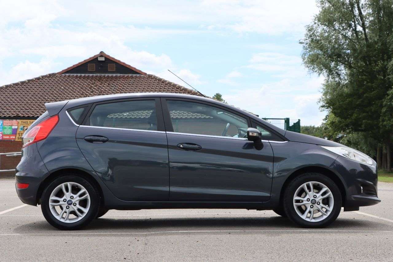 2015 FORD FIESTA 2015 FORD FIESTA