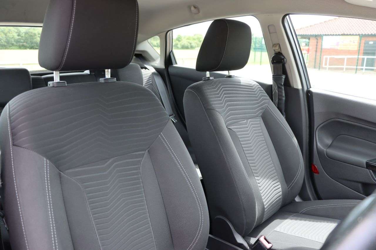 2015 FORD FIESTA 2015 FORD FIESTA