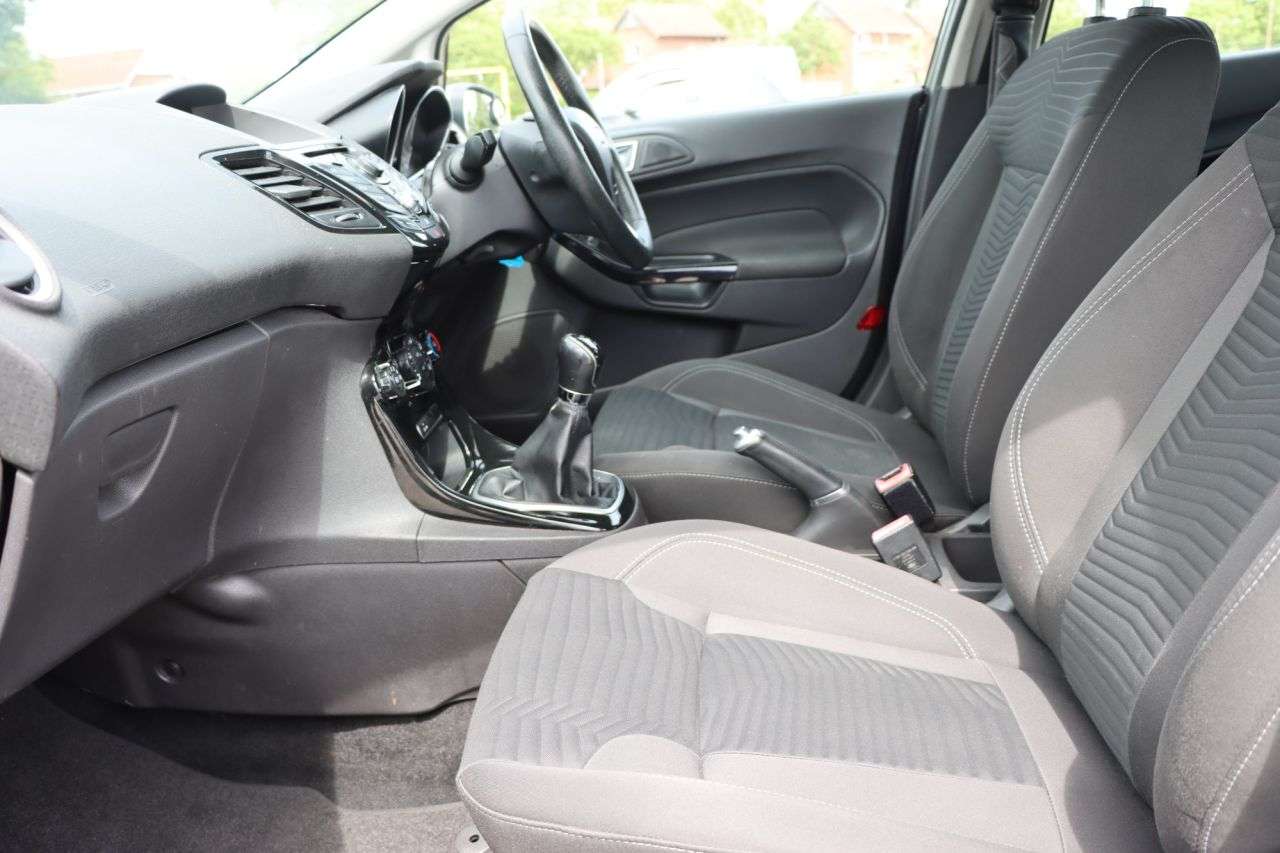2015 FORD FIESTA 2015 FORD FIESTA