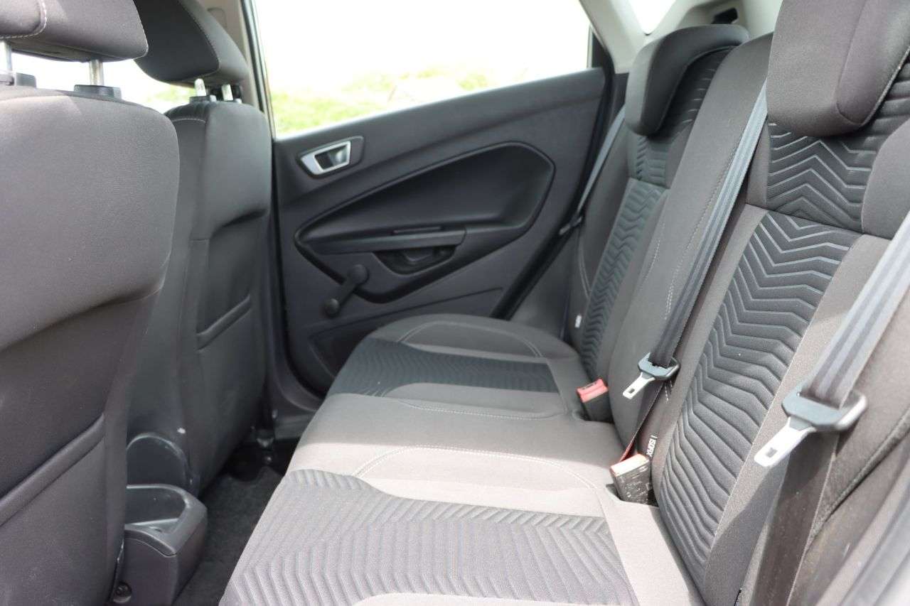2015 FORD FIESTA 2015 FORD FIESTA