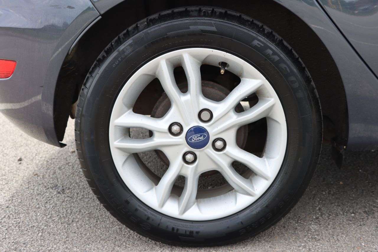 2015 FORD FIESTA 2015 FORD FIESTA