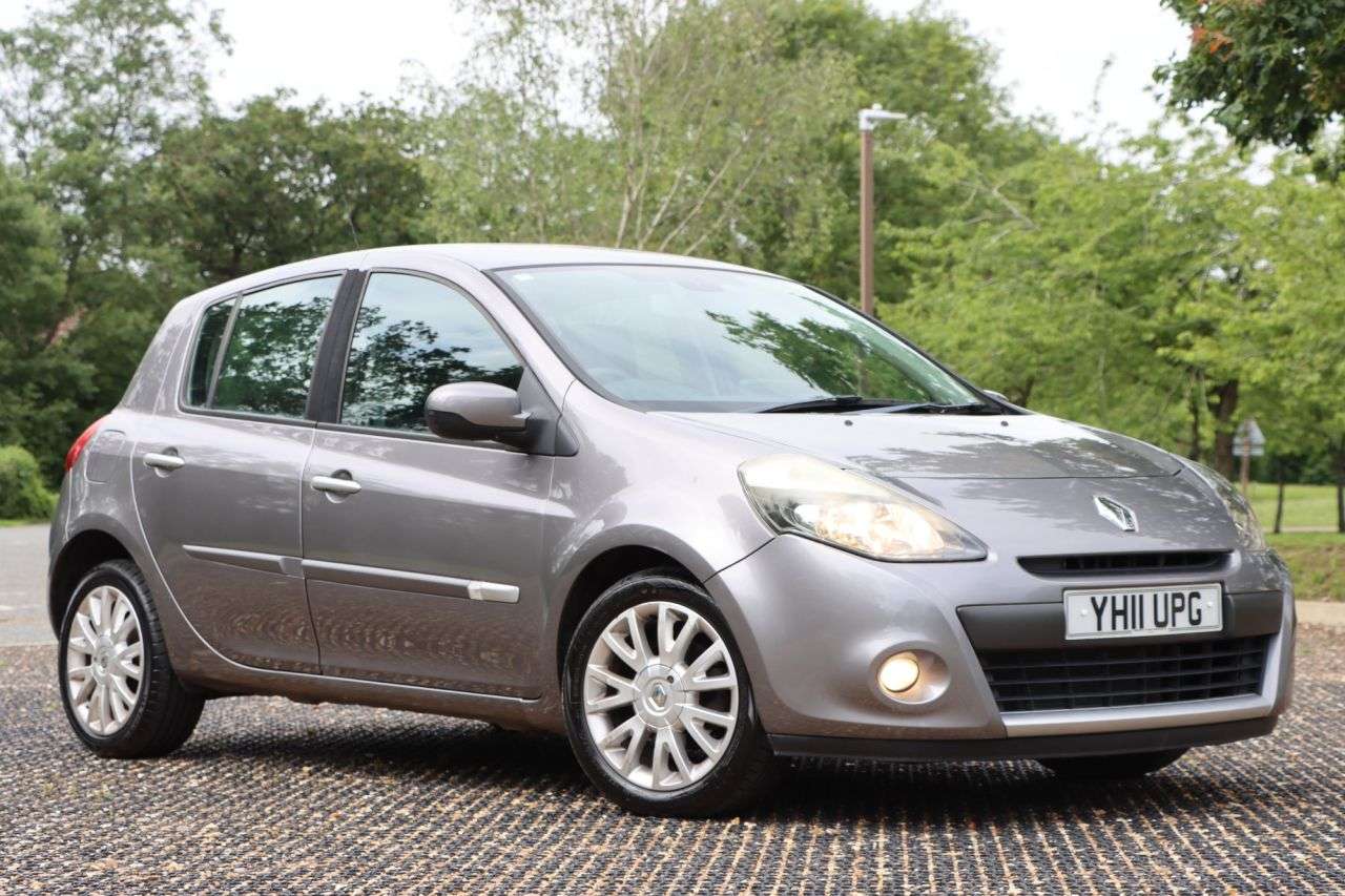 2011 RENAULT CLIO 2011 RENAULT CLIO