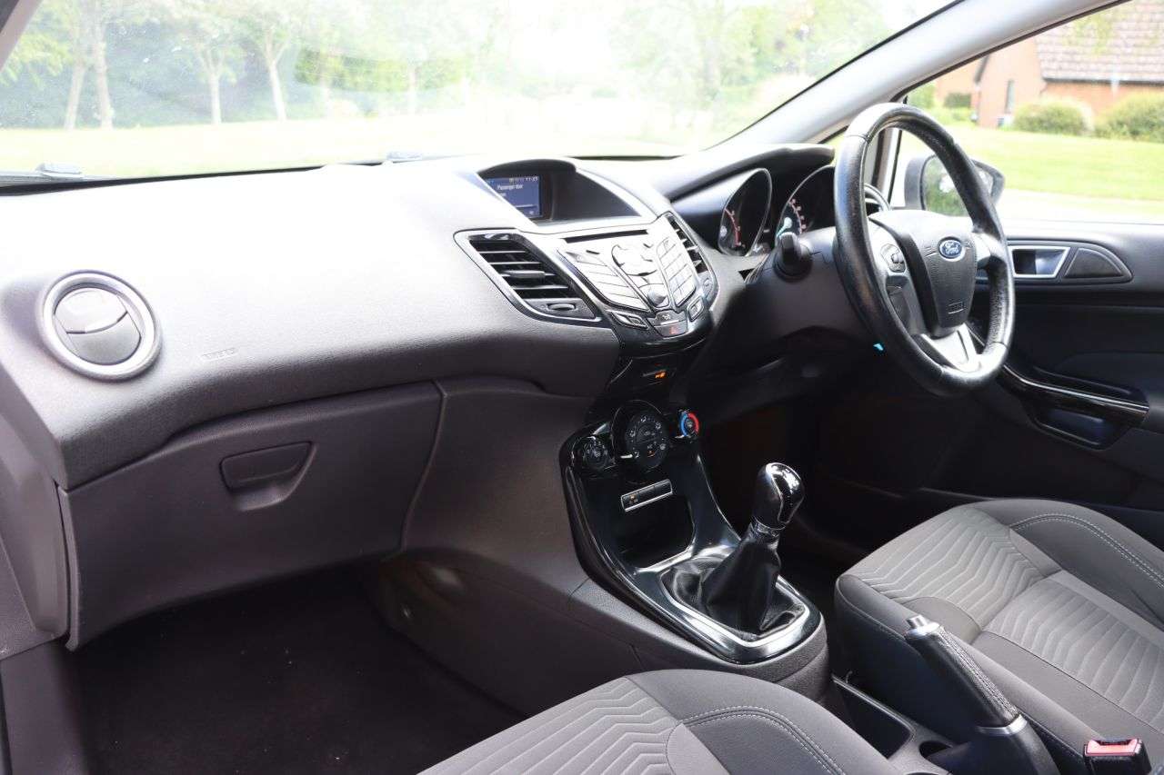 2017 FORD FIESTA 2017 FORD FIESTA
