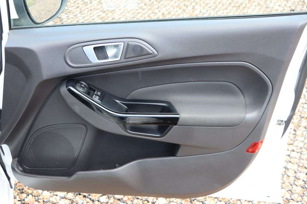 2017 FORD FIESTA 2017 FORD FIESTA