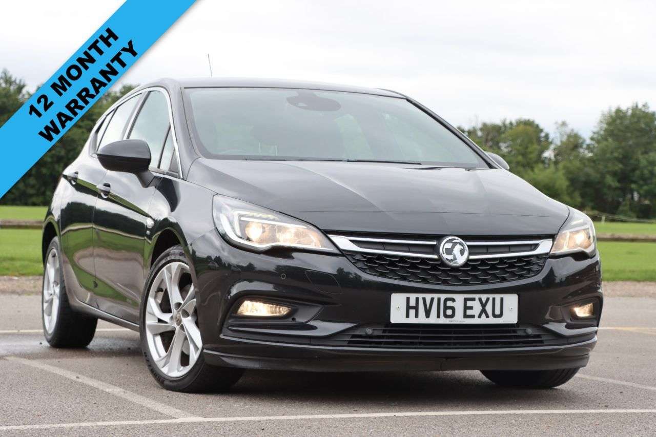 A 2016 VAUXHALL ASTRA 1.6 CDTi BlueInjection SRi Hatchback 5dr Diesel Manual Euro 6 (s/s) (136 ps A 2016 VAUXHALL ASTRA 1.6 CDTi BlueInjection SRi Hatchback 5dr Diesel Manual Euro 6 (s/s) (136 ps