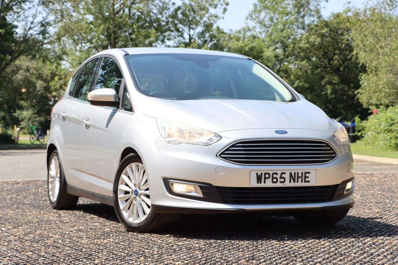 A 2015 FORD C-MAX 1.0T EcoBoost Titanium MPV 5dr Petrol Manual Euro 6 (s/s) (125 ps) Just Ser A 2015 FORD C-MAX 1.0T EcoBoost Titanium MPV 5dr Petrol Manual Euro 6 (s/s) (125 ps) Just Ser