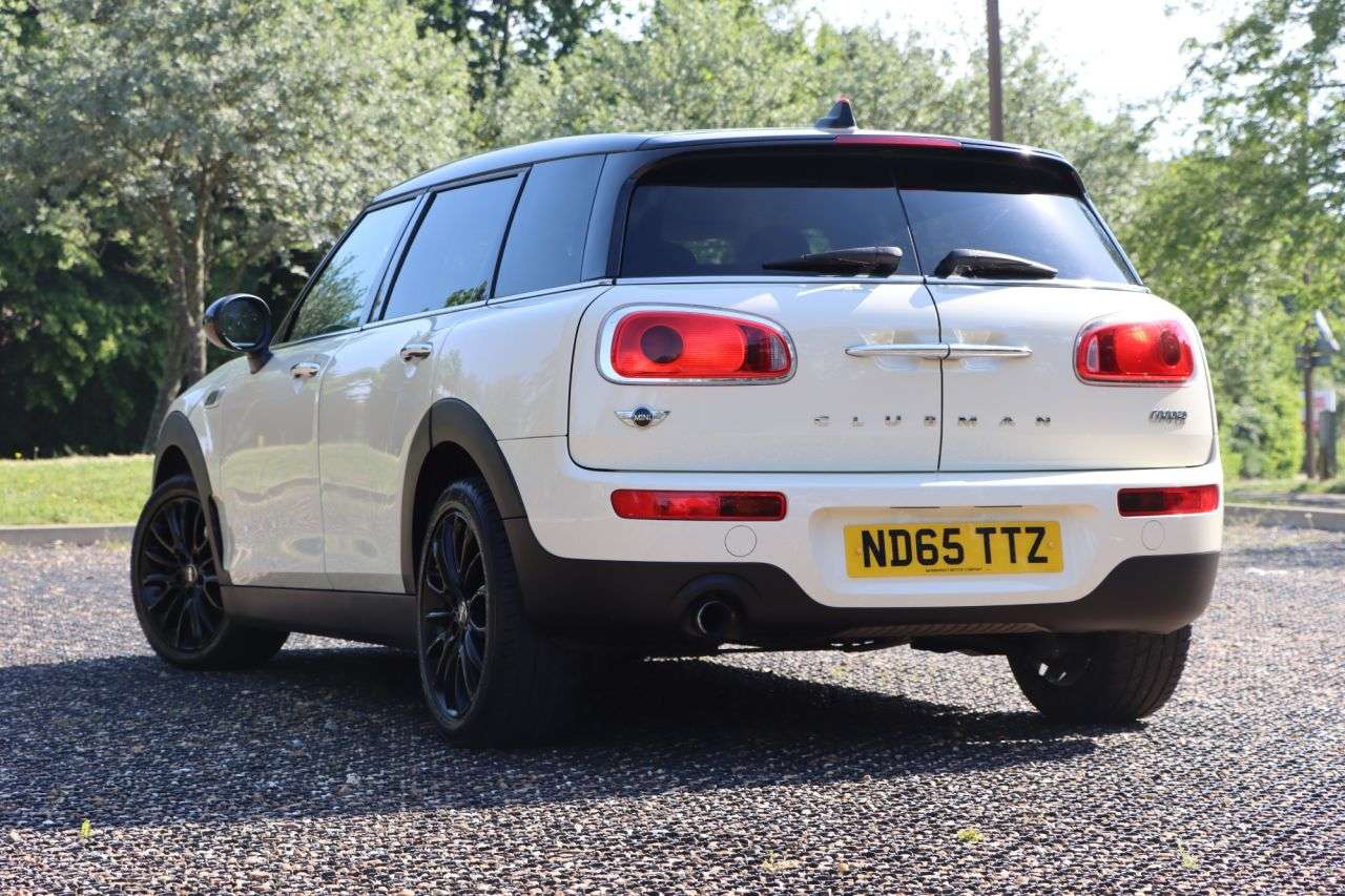 2015 MINI CLUBMAN 2015 MINI CLUBMAN
