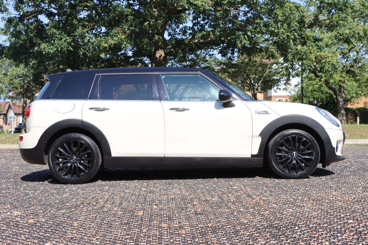 2015 MINI CLUBMAN 2015 MINI CLUBMAN
