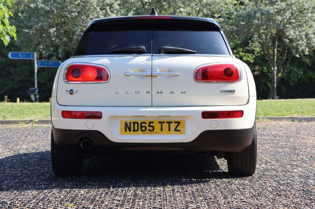 2015 MINI CLUBMAN 2015 MINI CLUBMAN