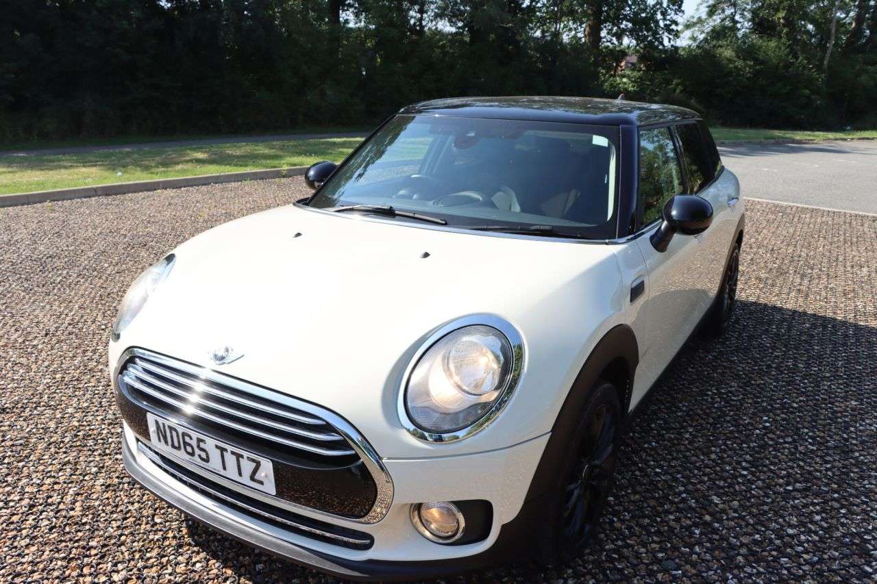 2015 MINI CLUBMAN 2015 MINI CLUBMAN