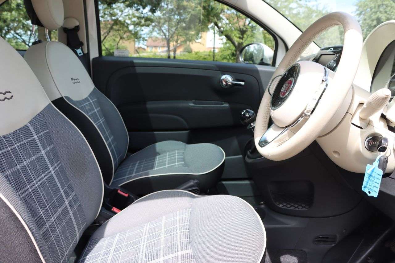 2015 FIAT 500 2015 FIAT 500