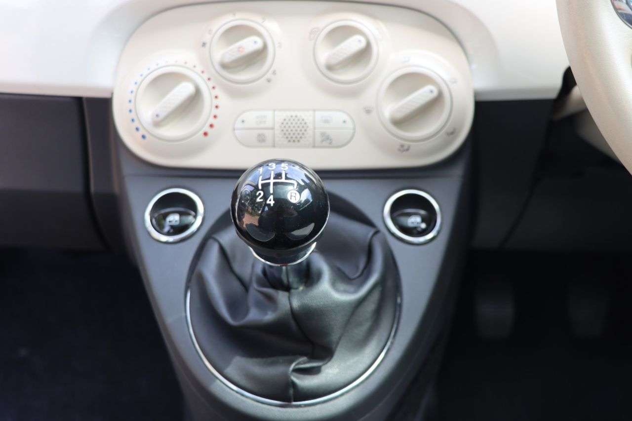2015 FIAT 500 2015 FIAT 500