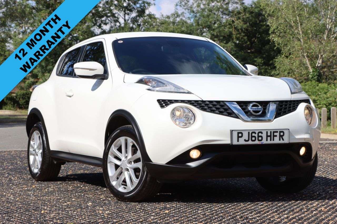 A 2016 NISSAN JUKE 1.2 DIG-T N-Connecta SUV 5dr Petrol Manual Euro 6 (s/s) (115 ps) Just Servi A 2016 NISSAN JUKE 1.2 DIG-T N-Connecta SUV 5dr Petrol Manual Euro 6 (s/s) (115 ps) Just Servi