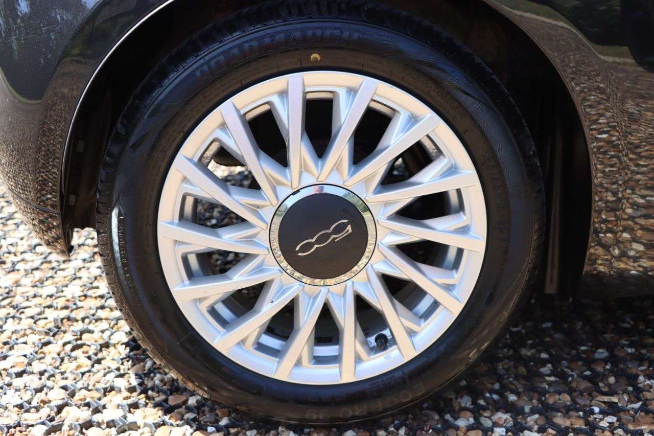 2016 FIAT 500 2016 FIAT 500
