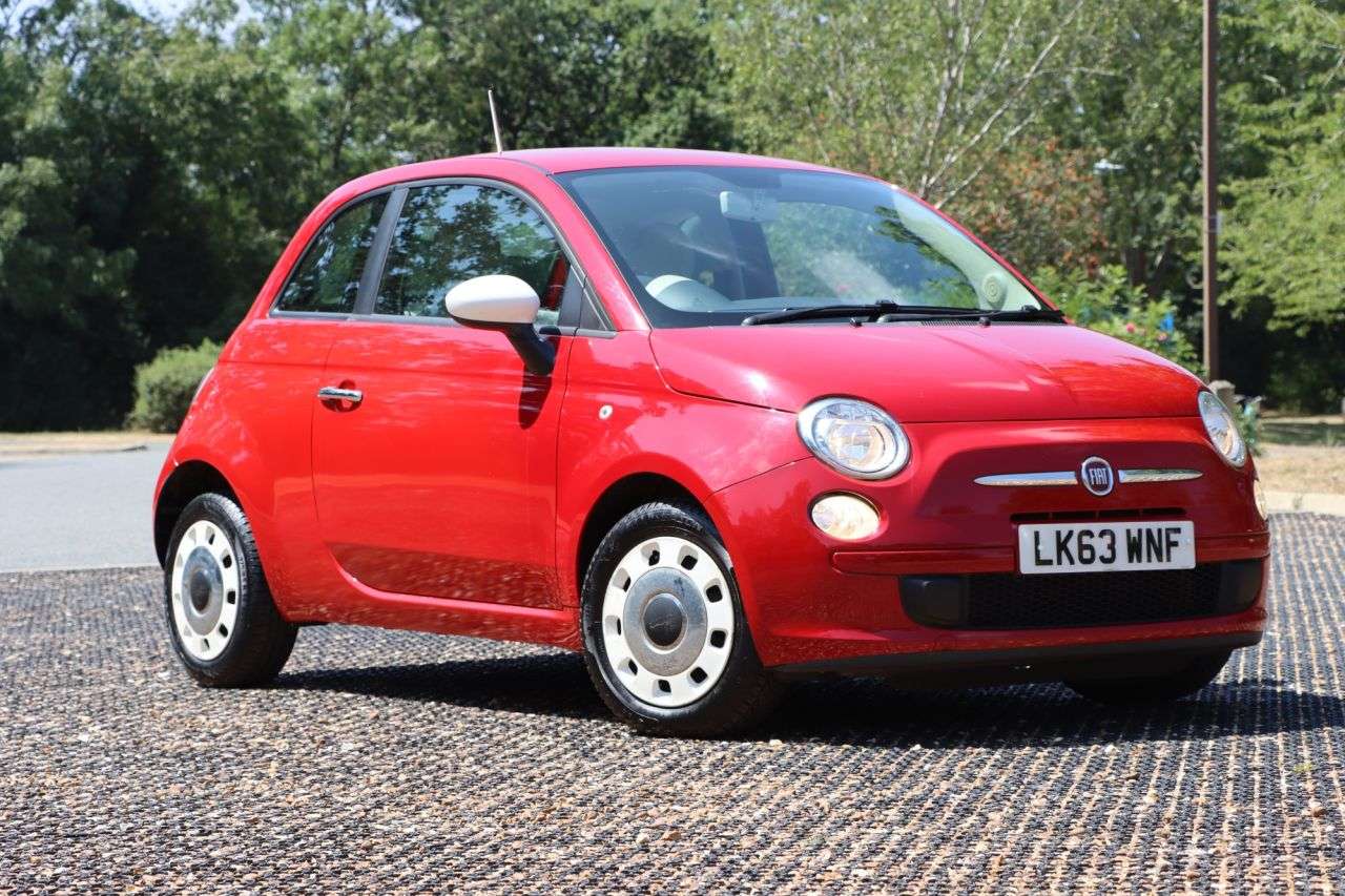 A 2013 FIAT 500 1.2 Colour Therapy Hatchback 3dr Petrol Manual Euro 5 (s/s) (69 bhp) Just S A 2013 FIAT 500 1.2 Colour Therapy Hatchback 3dr Petrol Manual Euro 5 (s/s) (69 bhp) Just S