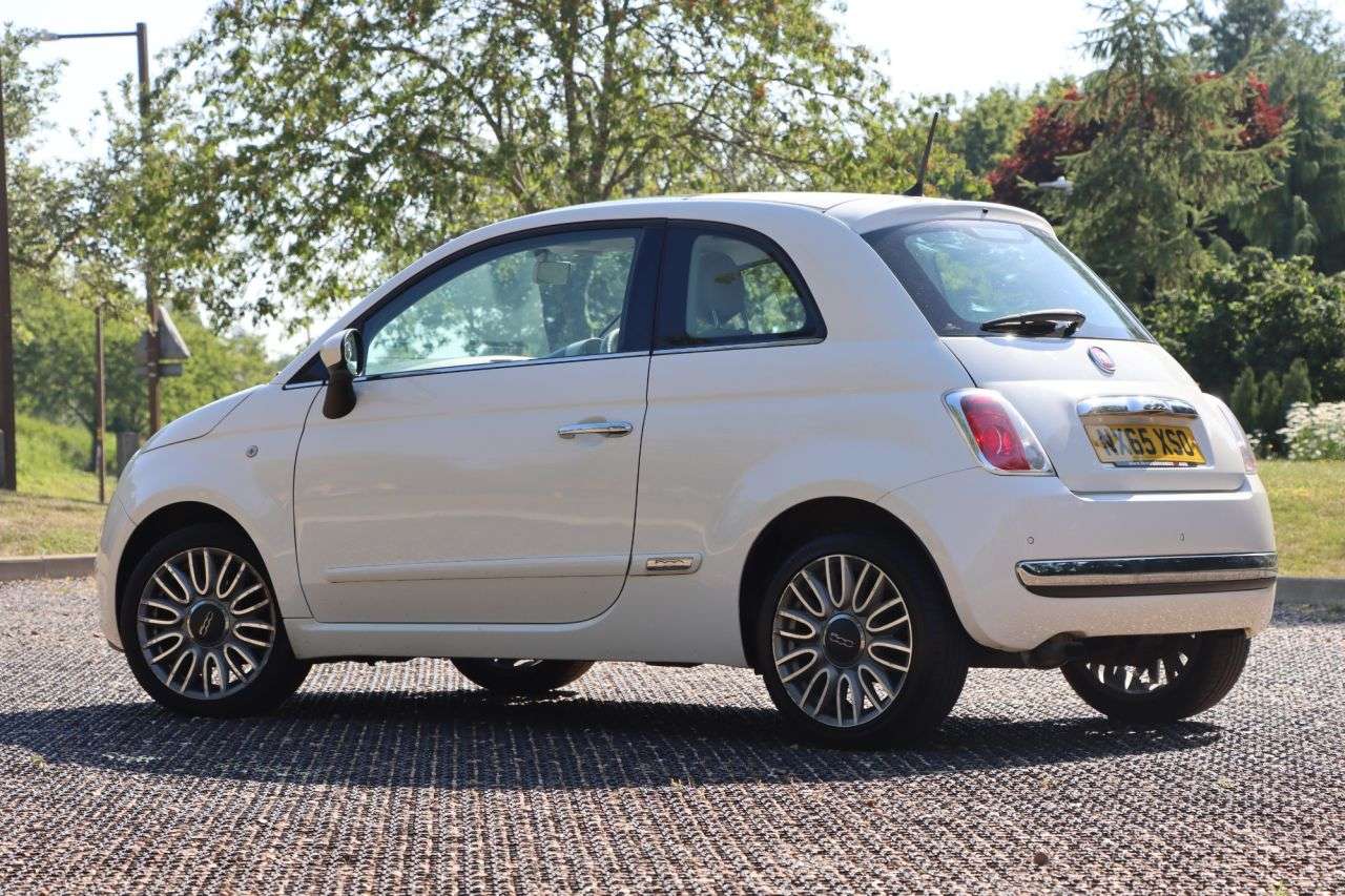 2015 FIAT 500 2015 FIAT 500
