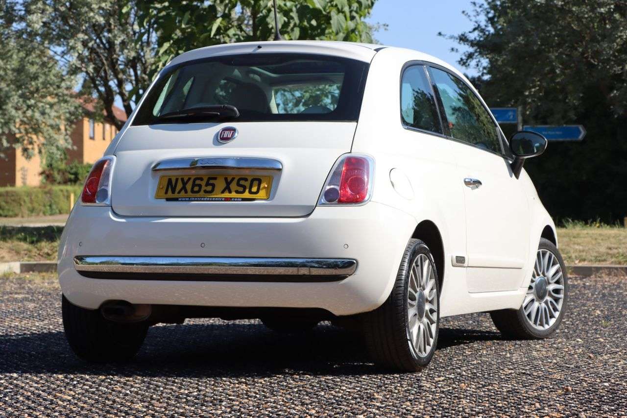 2015 FIAT 500 2015 FIAT 500