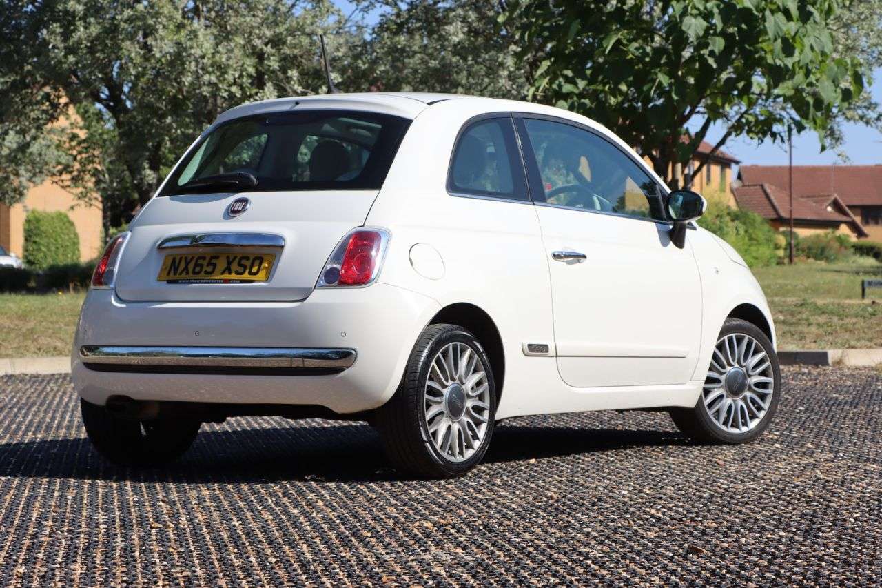 2015 FIAT 500 2015 FIAT 500