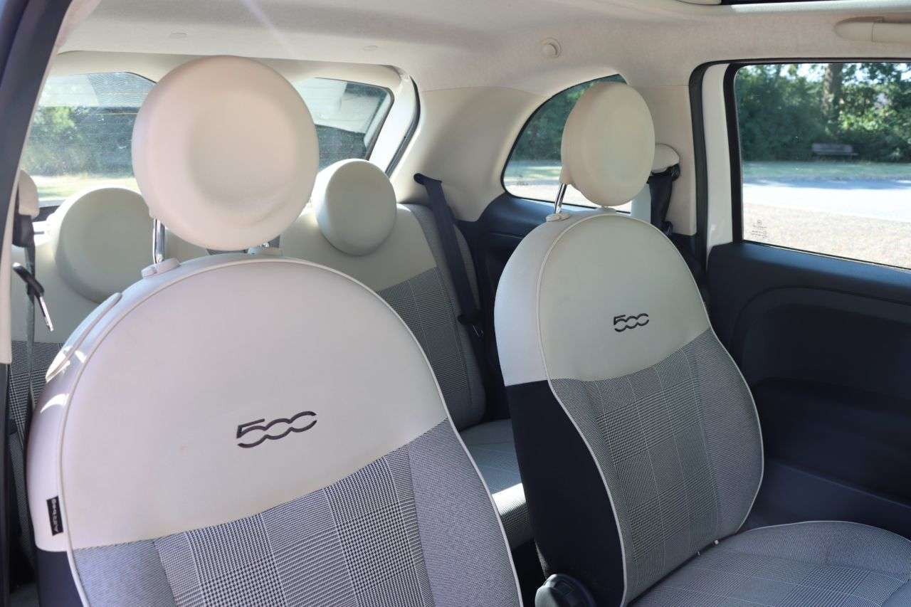 2015 FIAT 500 2015 FIAT 500
